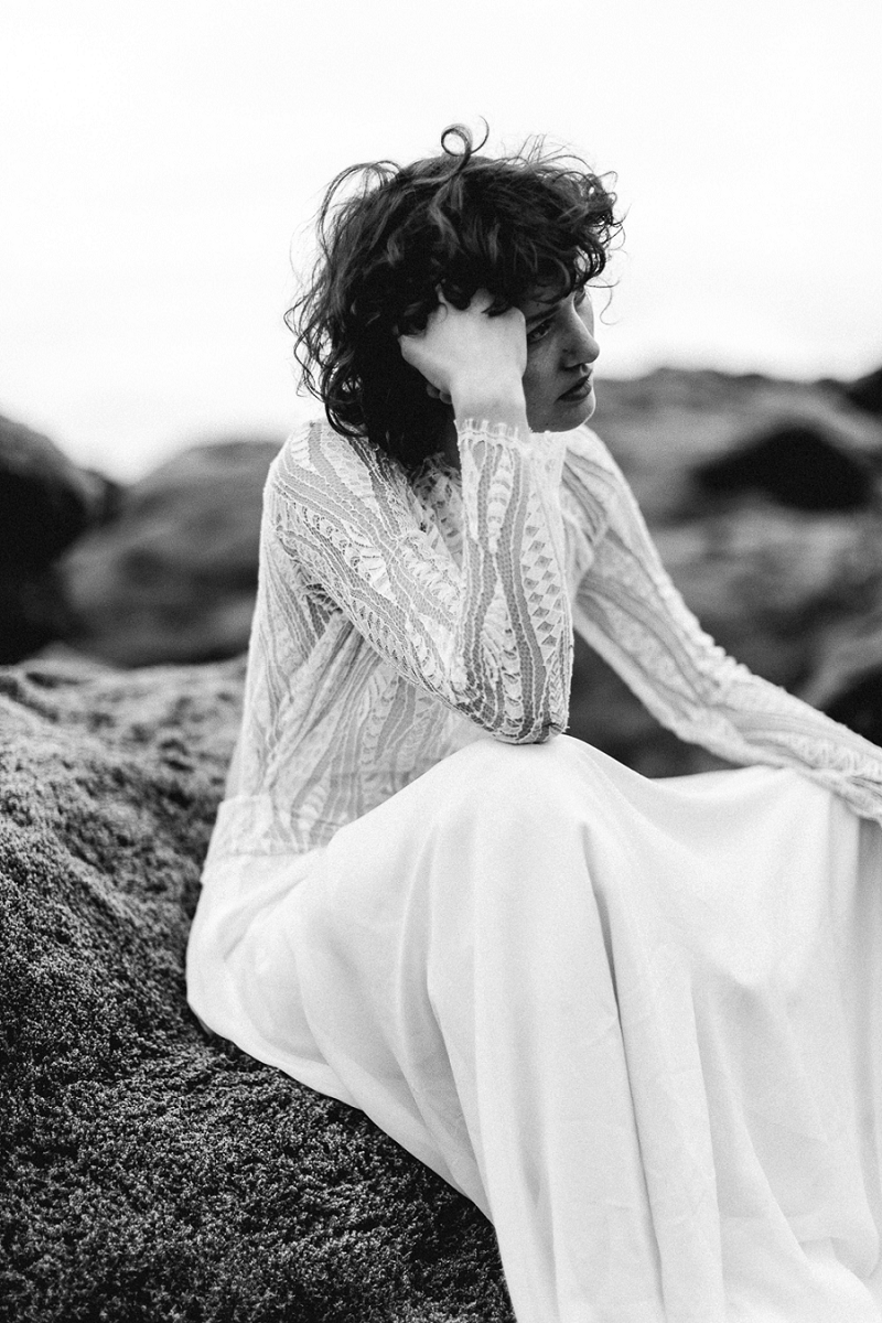 Anja Linner Island Editorial Shoot Therese und Luise Braut Brautkleid Boho