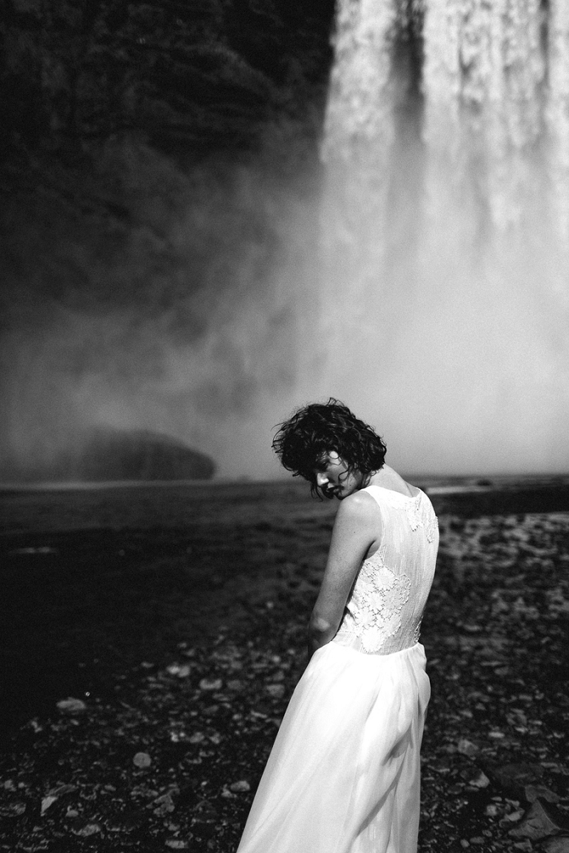 Anja Linner Island Editorial Shoot Therese und Luise Braut Brautkleid Boho