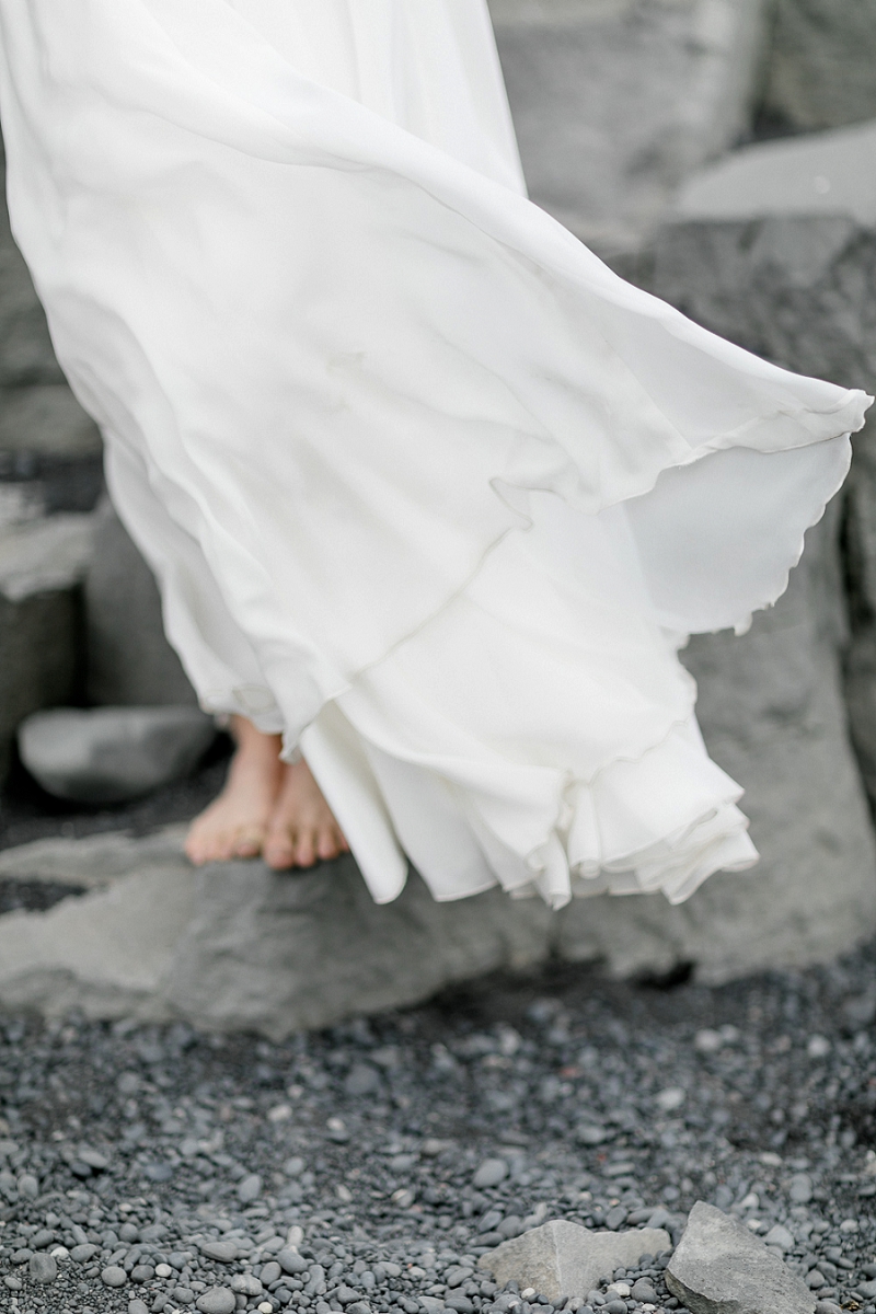 Anja Linner Island Editorial Shoot Therese und Luise Braut Brautkleid Boho Hochzeit Island