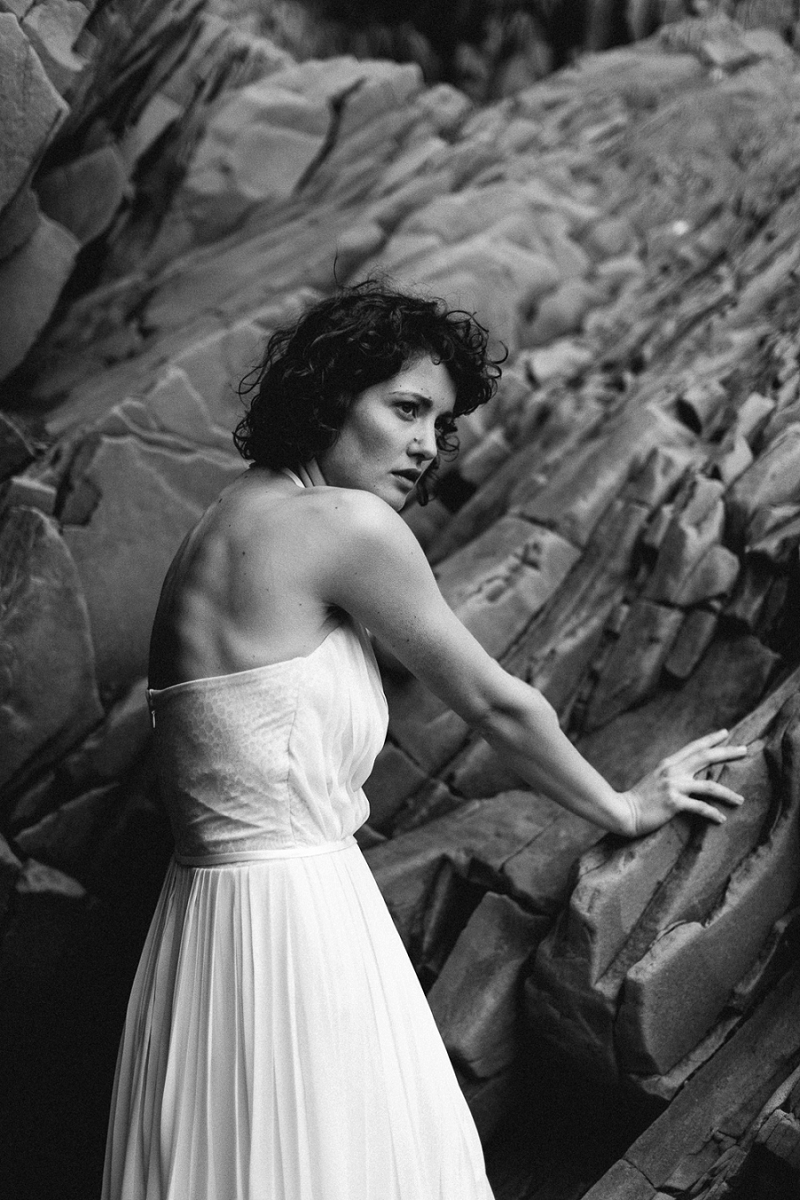 Anja Linner Island Editorial Shoot Therese und Luise Braut Brautkleid Boho Vik