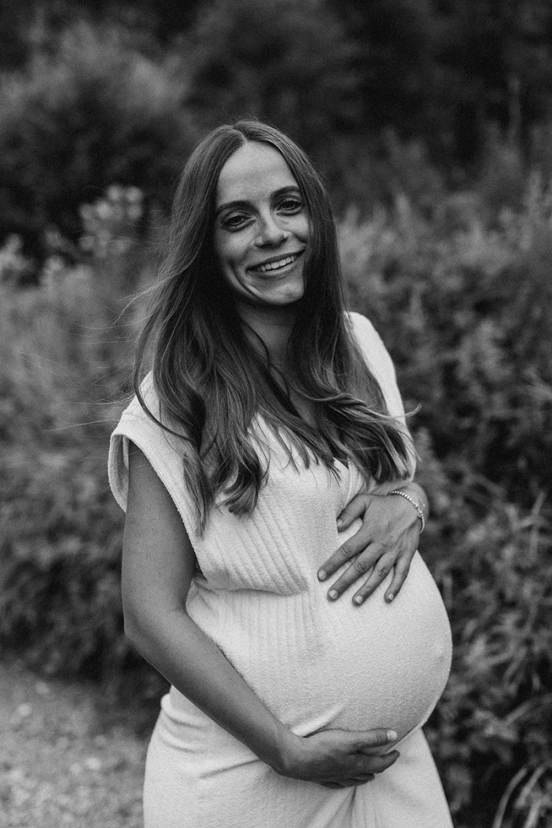 Anja Linner, natürliche Babybauchbilder,  Outdoorshooting, natürliche Schwangerschaftsbilder, Schwangerschaft, Babybauchshooting